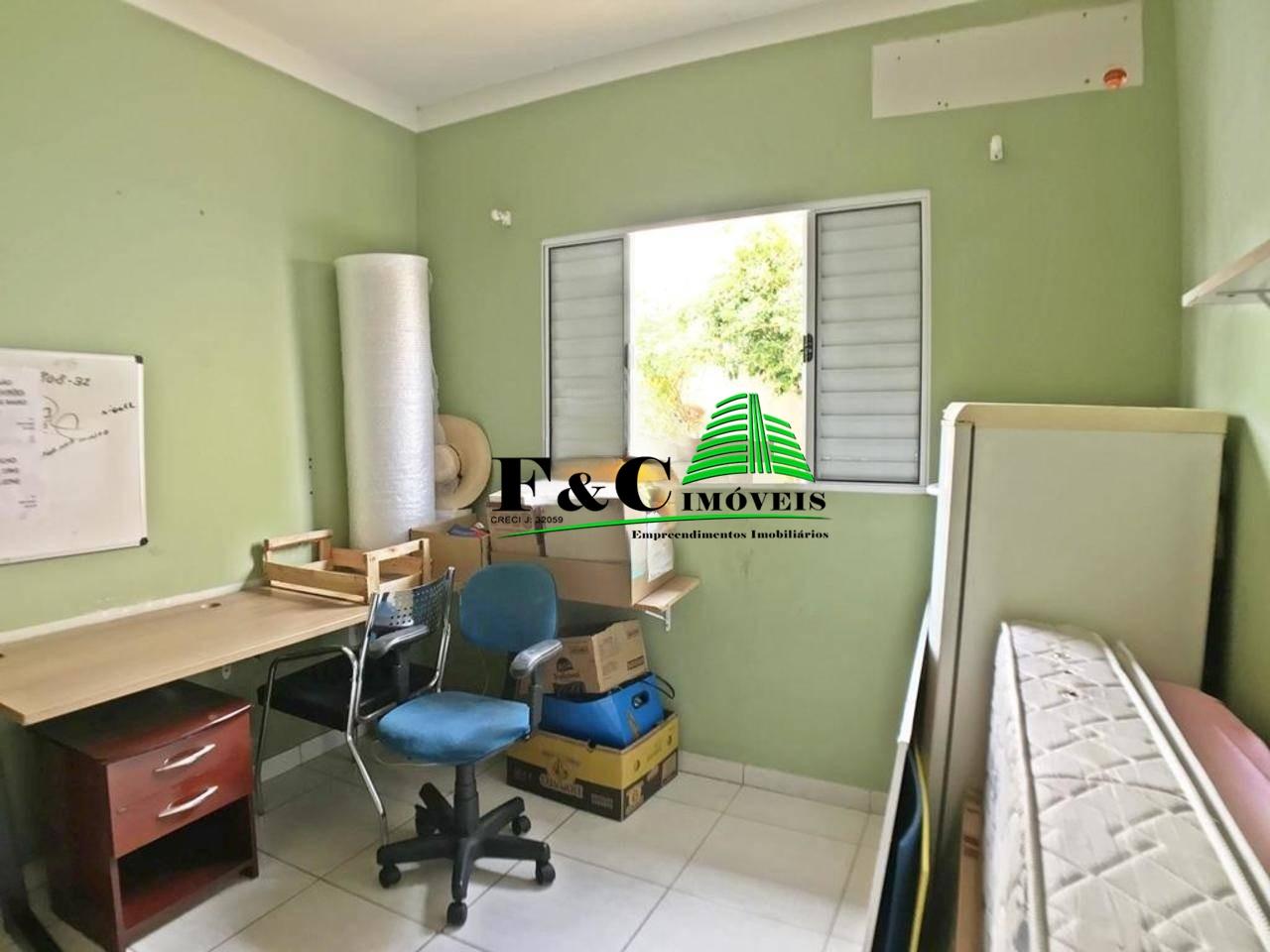 Casa à venda com 3 quartos, 200m² - Foto 9