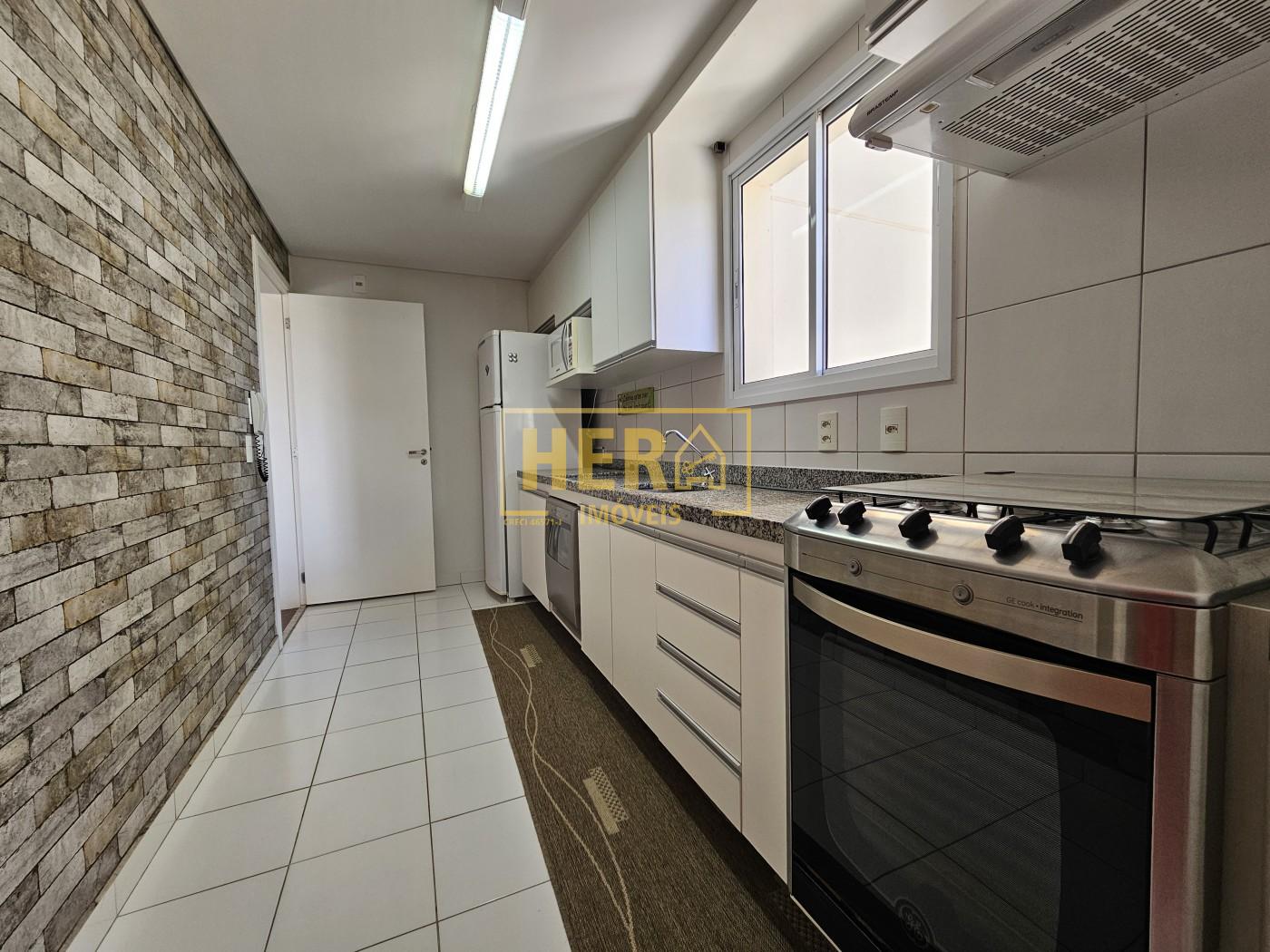Apartamento à venda com 3 quartos, 119m² - Foto 28