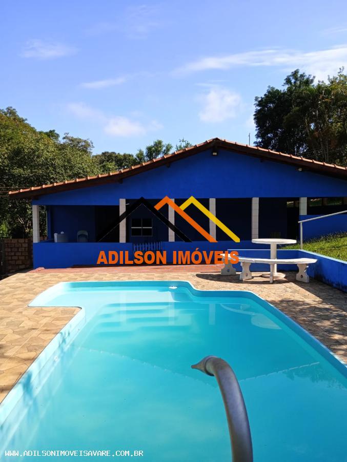 Chácara à venda com 3 quartos, 7600m² - Foto 1