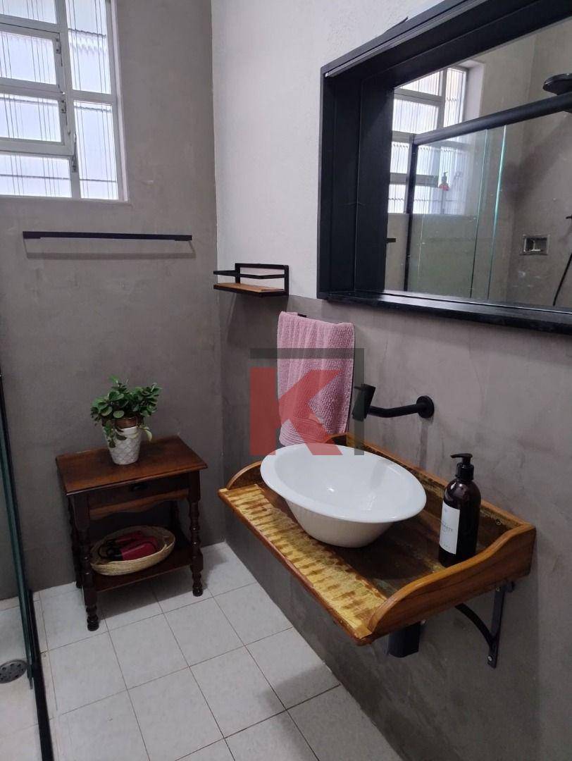 Casa para alugar com 4 quartos, 167m² - Foto 36