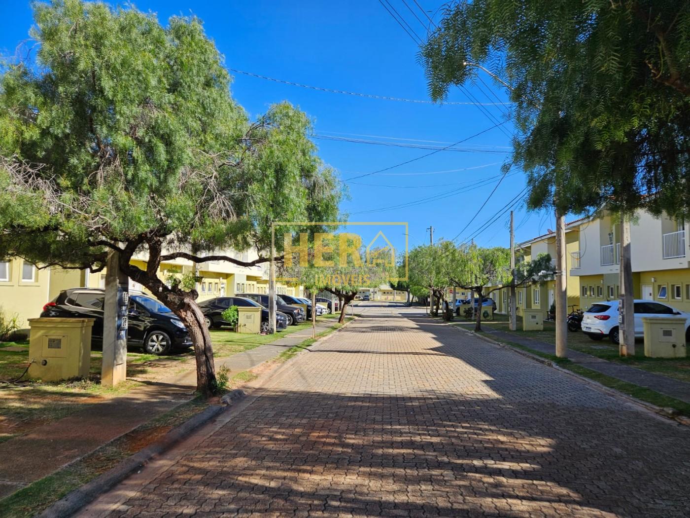 Casa de Condomínio à venda com 3 quartos, 110m² - Foto 1