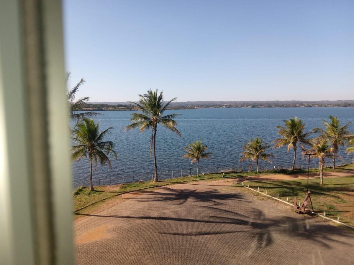 Apartamento para alugar com 3 quartos, 140m² - Foto 3