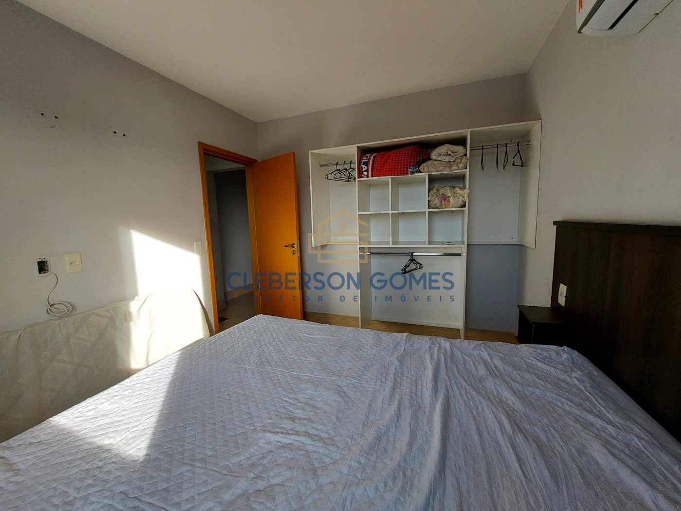 Apartamento à venda com 1 quarto, 42m² - Foto 11