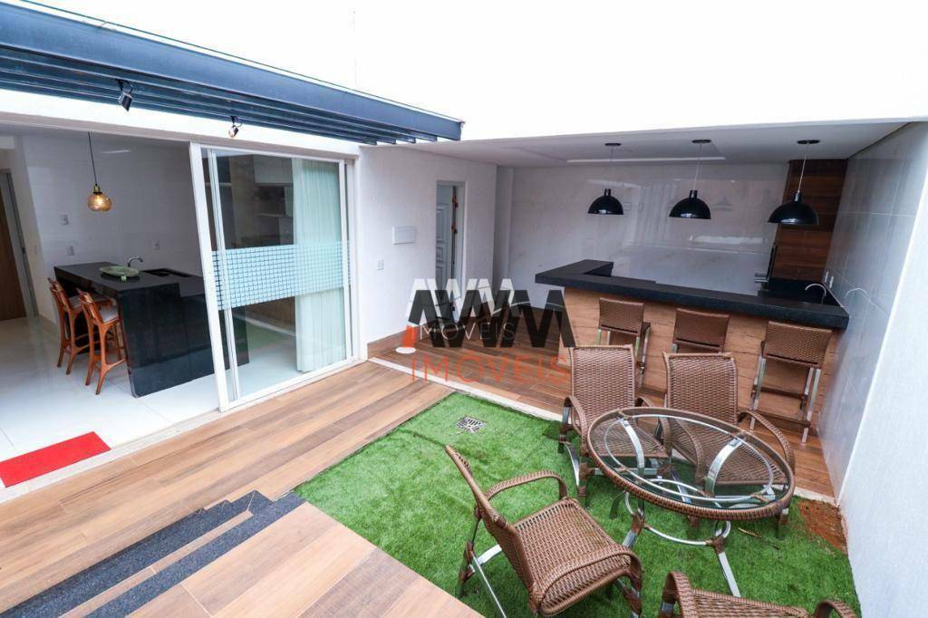 Sobrado à venda com 4 quartos, 204m² - Foto 12