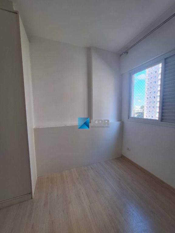 Apartamento para alugar com 2 quartos, 75m² - Foto 19