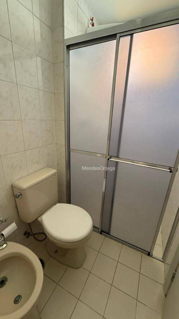 Apartamento para alugar com 3 quartos, 94m² - Foto 19