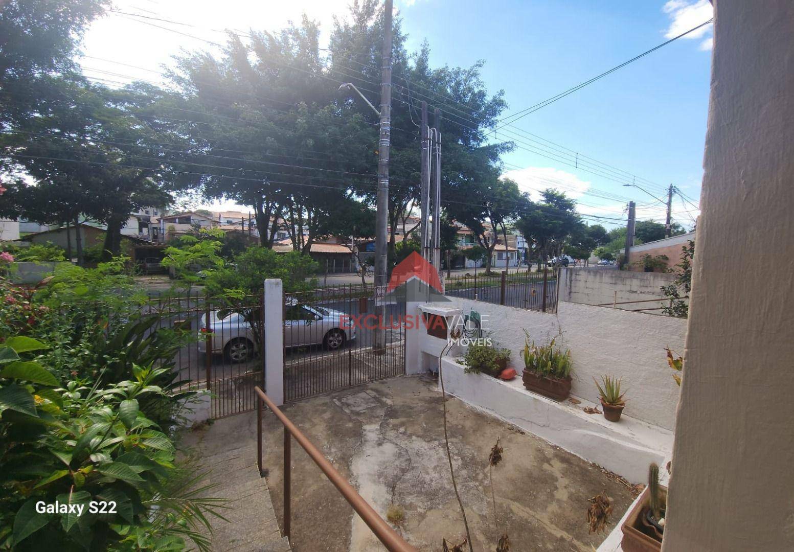 Casa à venda com 2 quartos, 96m² - Foto 2