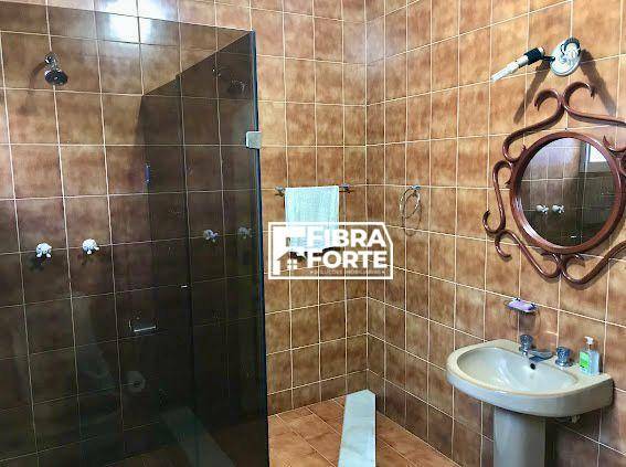 Casa para alugar com 9 quartos, 1100m² - Foto 64