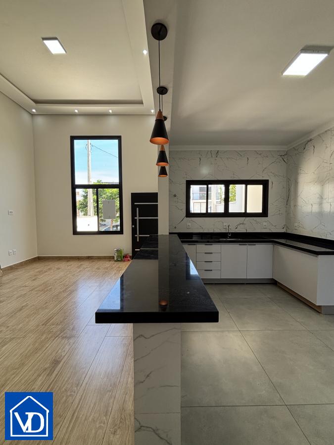 Casa de Condomínio à venda com 3 quartos, 105m² - Foto 1
