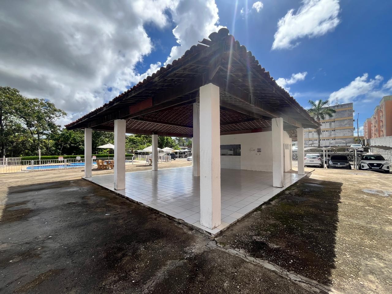Apartamento à venda com 3 quartos, 59m² - Foto 2