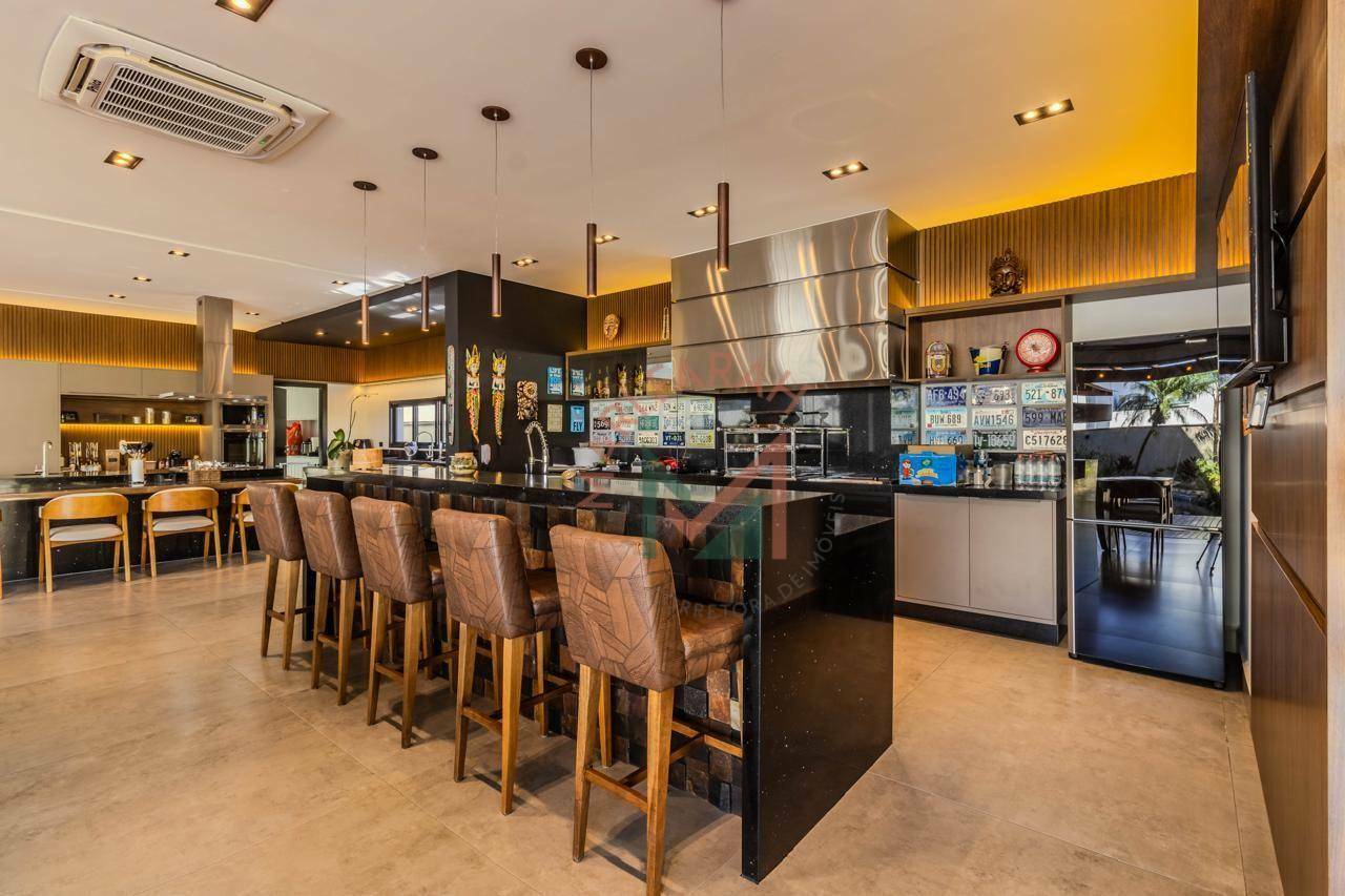 Casa de Condomínio à venda com 5 quartos, 787m² - Foto 4