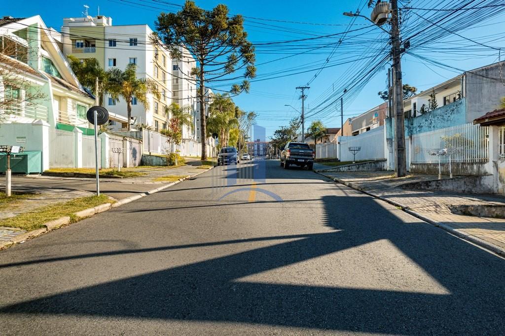Terreno à venda com 3 quartos, 720m² - Foto 49
