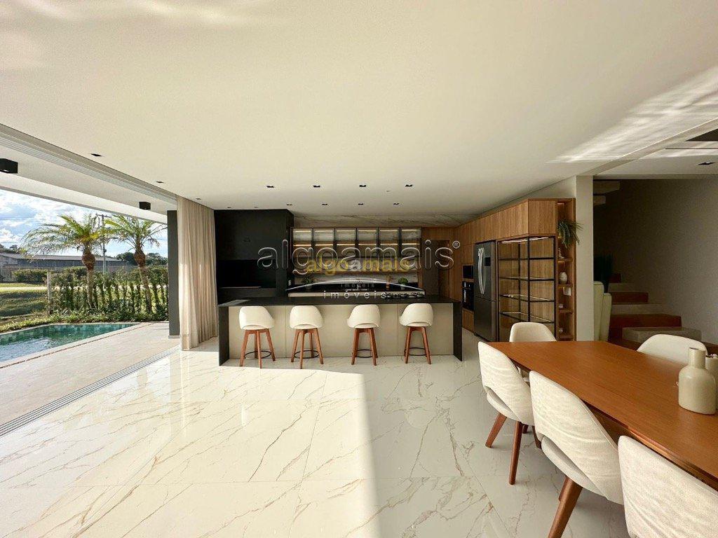 Casa de Condomínio à venda com 4 quartos, 275m² - Foto 6