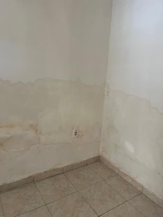 Casa para alugar com 2 quartos, 75m² - Foto 4