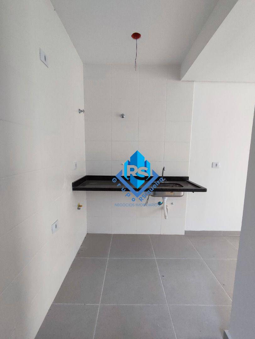 Sobrado à venda com 2 quartos, 60m² - Foto 11