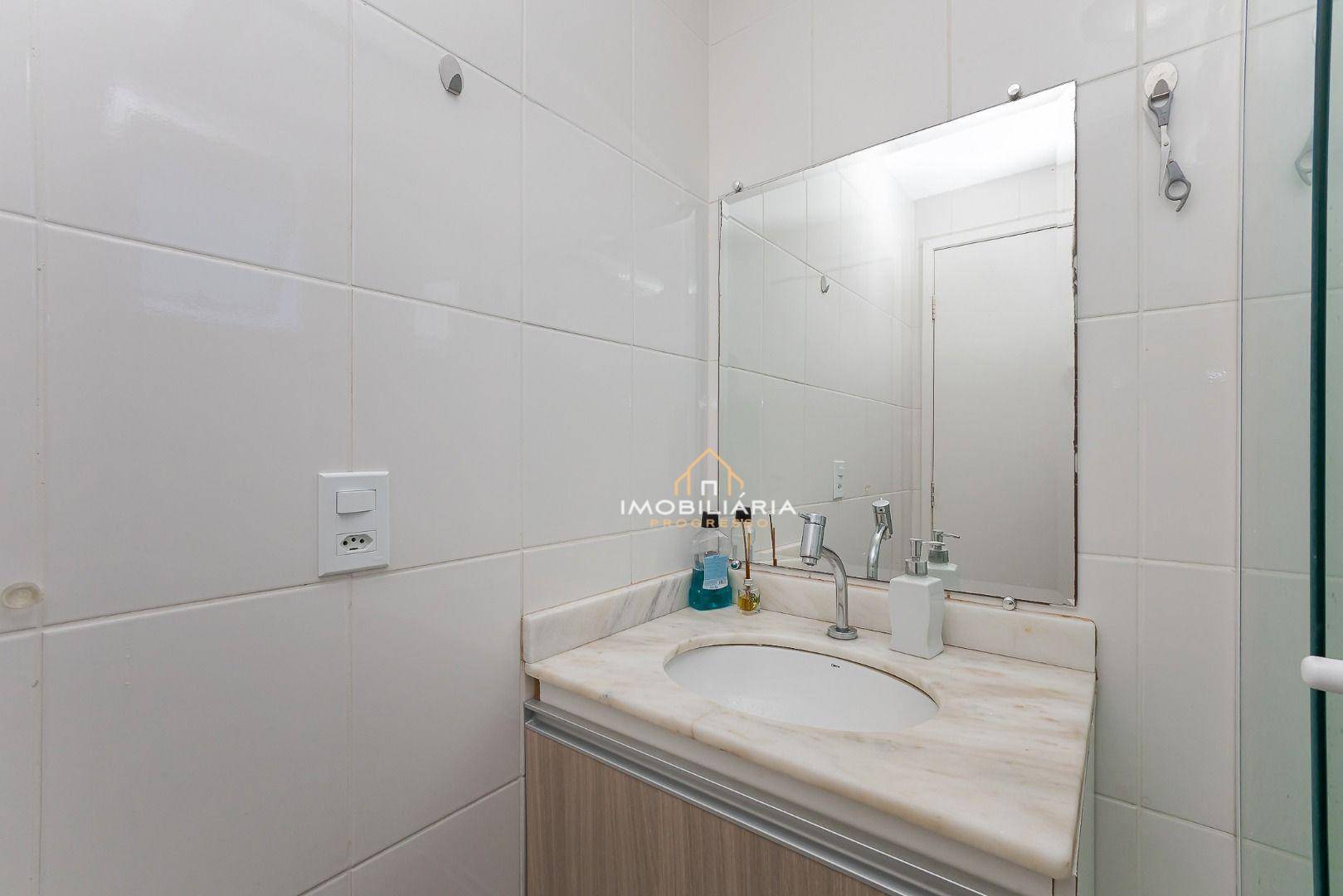 Apartamento à venda com 2 quartos, 60m² - Foto 27
