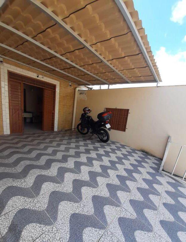 Casa à venda com 1 quarto, 530m² - Foto 1