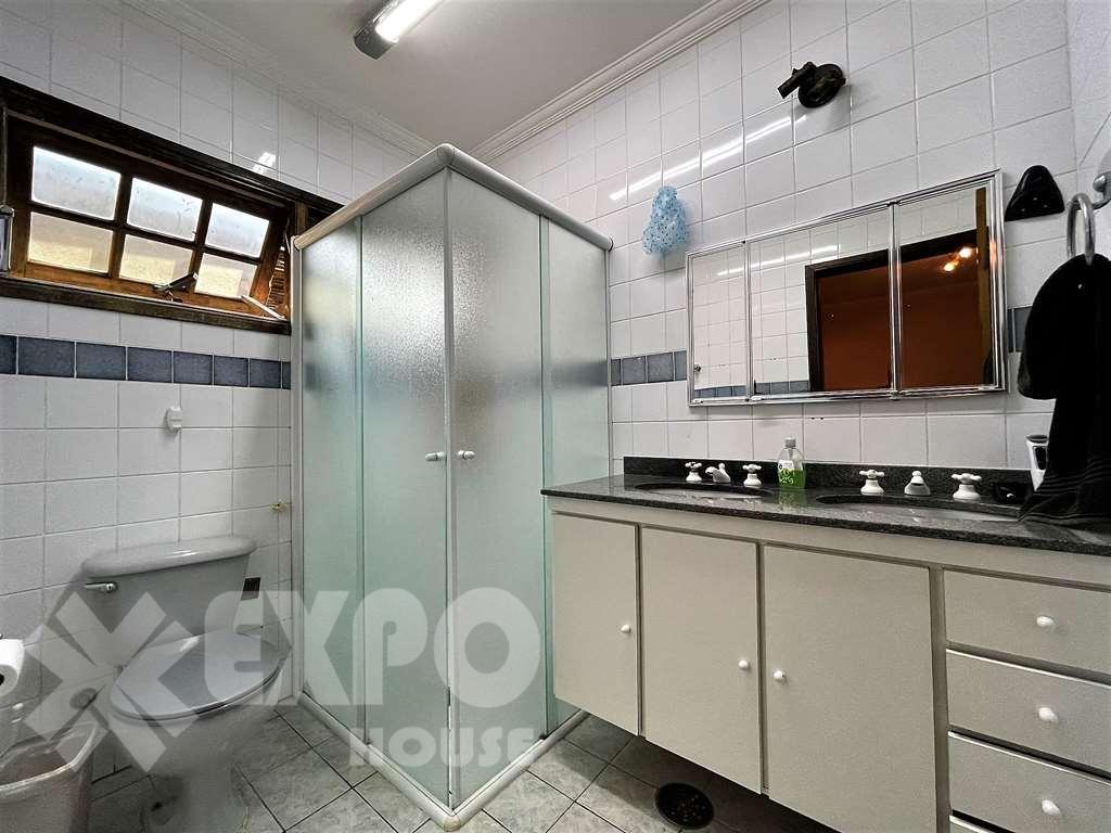 Casa à venda com 4 quartos, 591m² - Foto 32