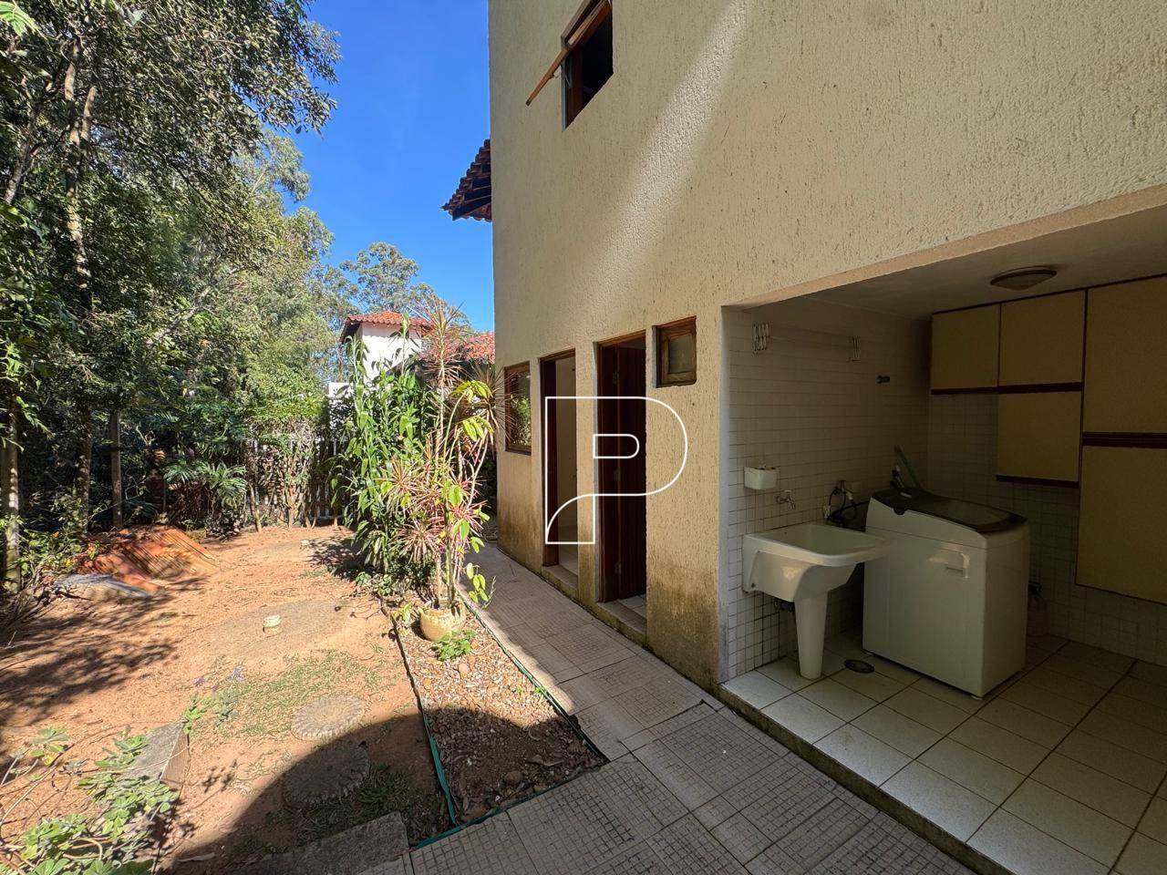 Casa de Condomínio à venda com 3 quartos, 212m² - Foto 33