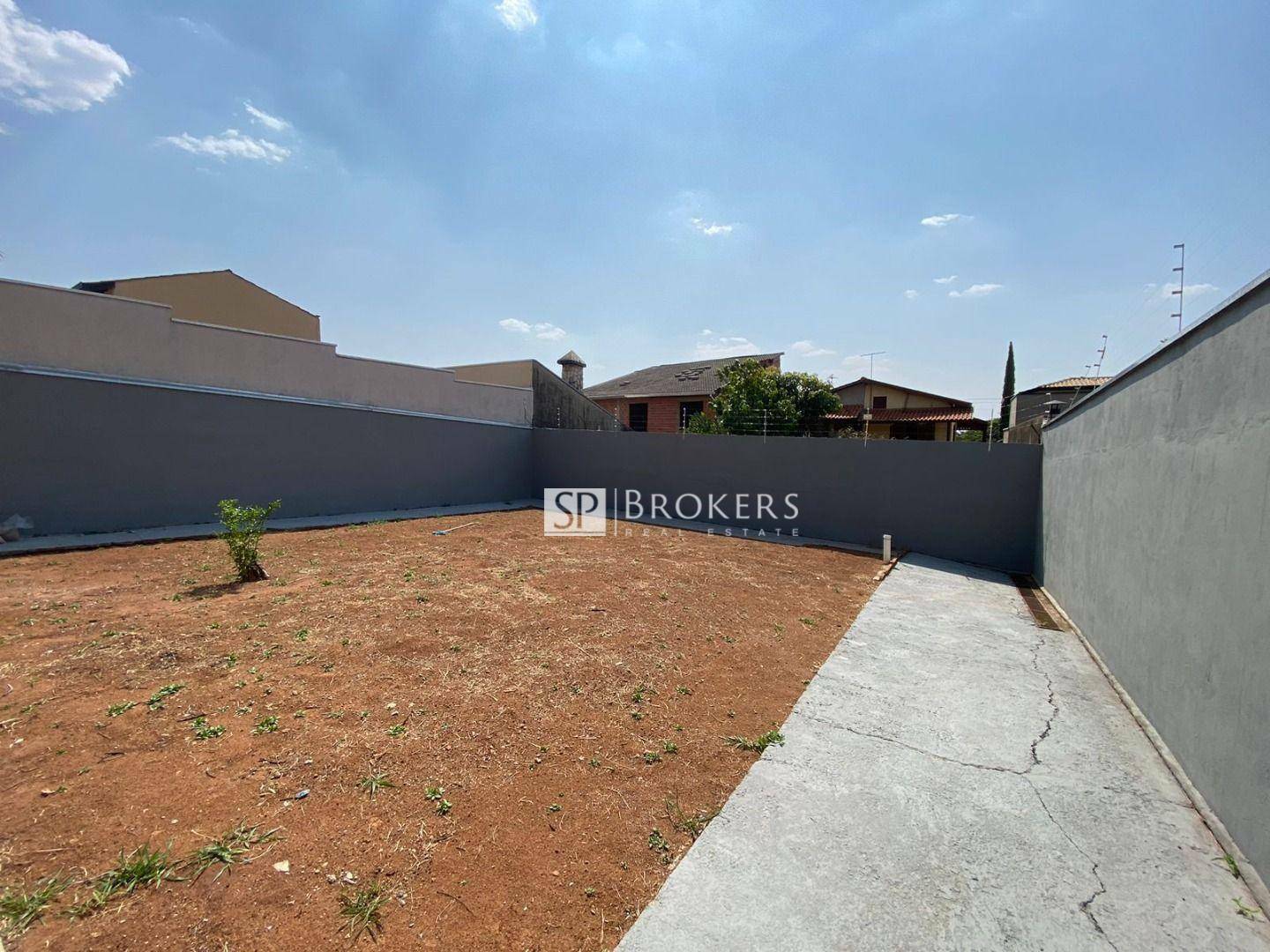 Casa para alugar com 4 quartos, 300m² - Foto 51