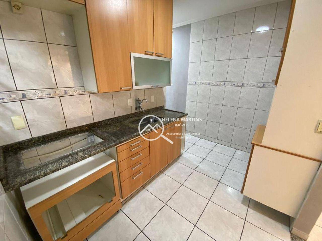 Casa à venda com 2 quartos, 95m² - Foto 1
