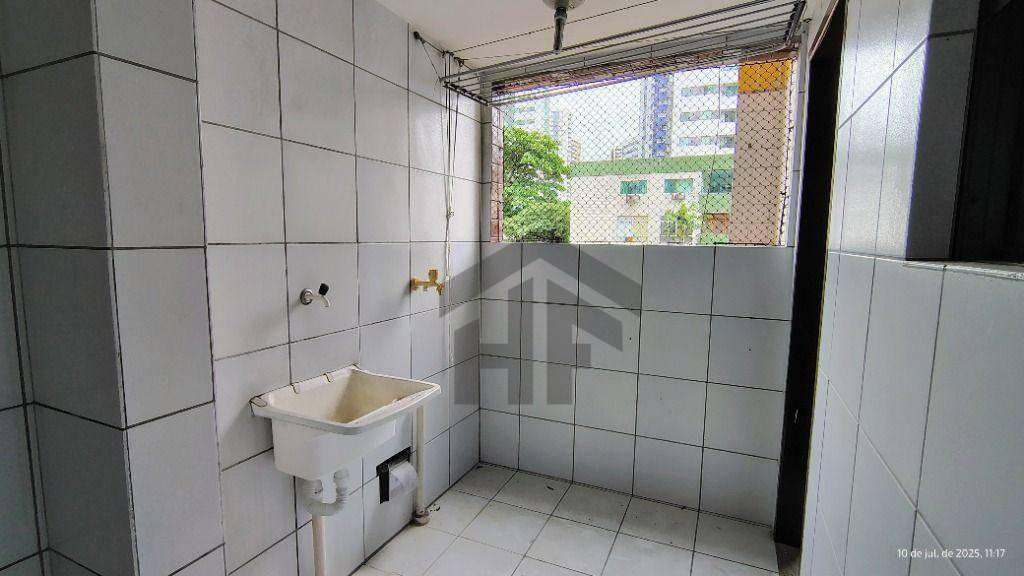 Apartamento à venda com 3 quartos, 75m² - Foto 13