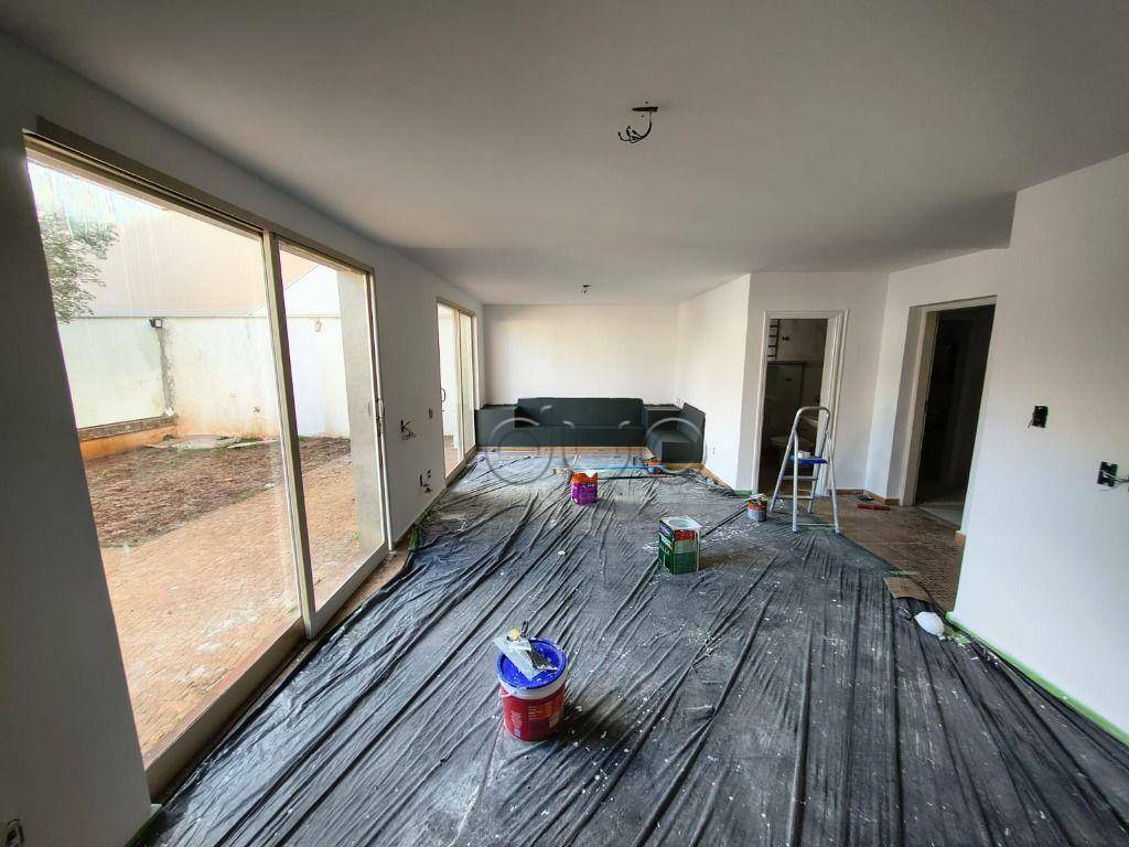Casa para alugar com 4 quartos, 246m² - Foto 52