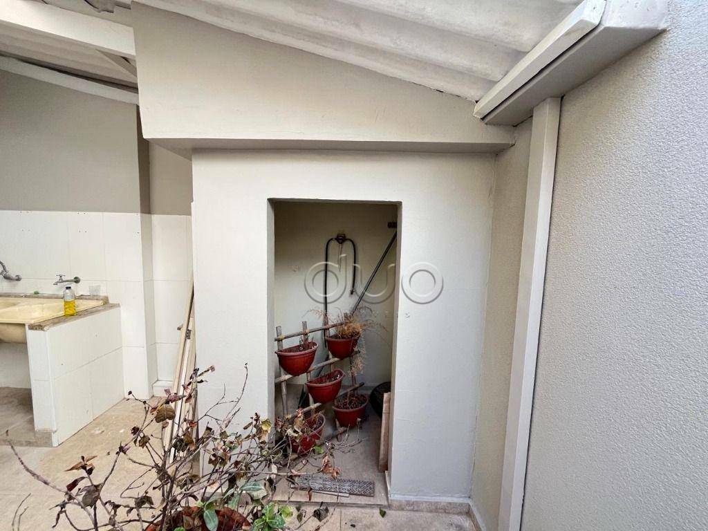 Casa à venda com 4 quartos, 200m² - Foto 65