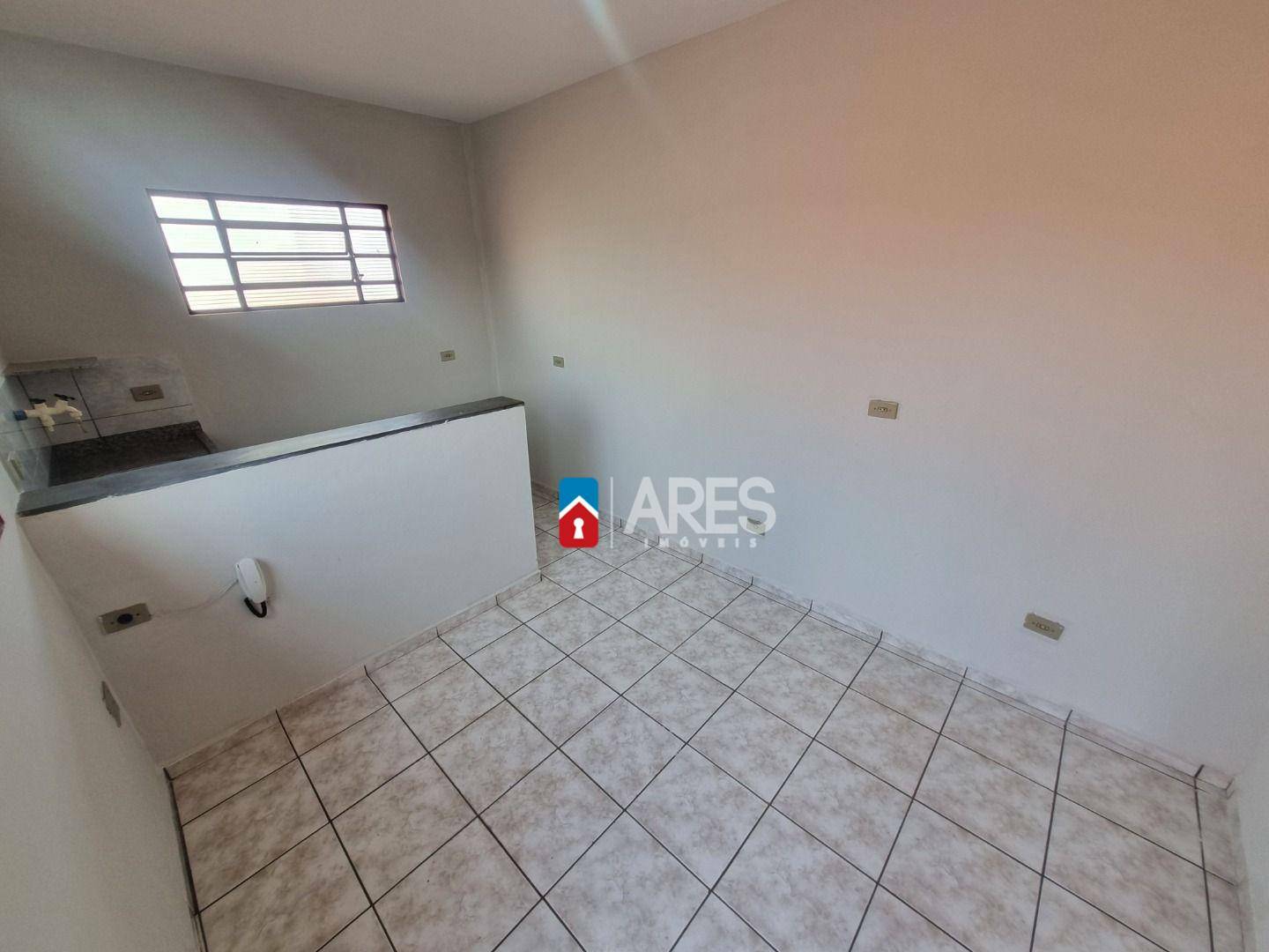 Casa para alugar com 3 quartos, 190m² - Foto 31
