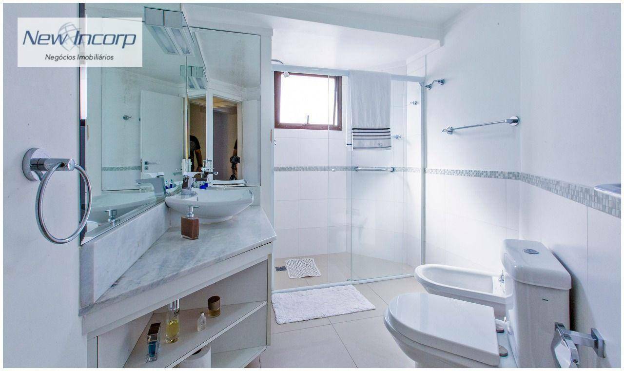 Apartamento à venda e aluguel com 4 quartos, 230m² - Foto 32