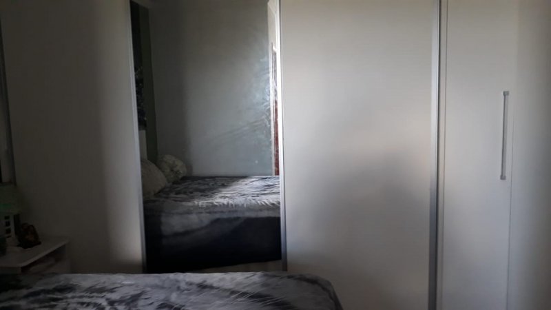 Apartamento à venda com 3 quartos, 87m² - Foto 15