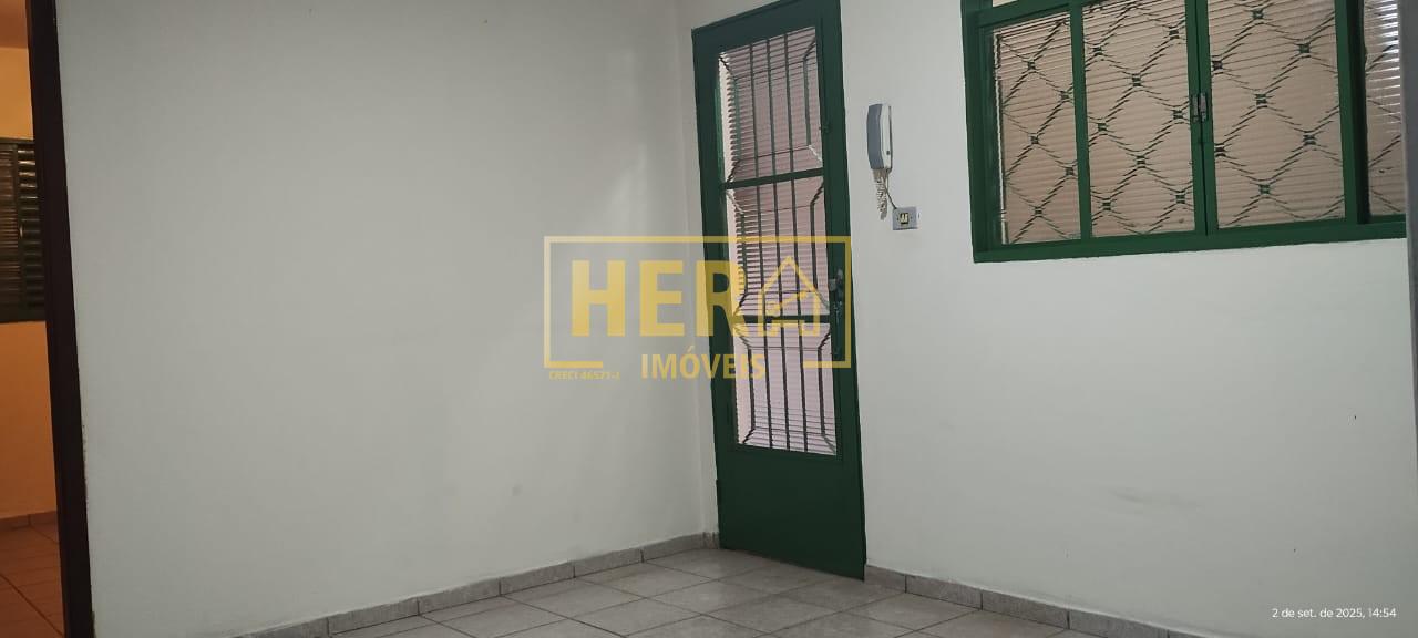 Casa à venda com 4 quartos, 100m² - Foto 5