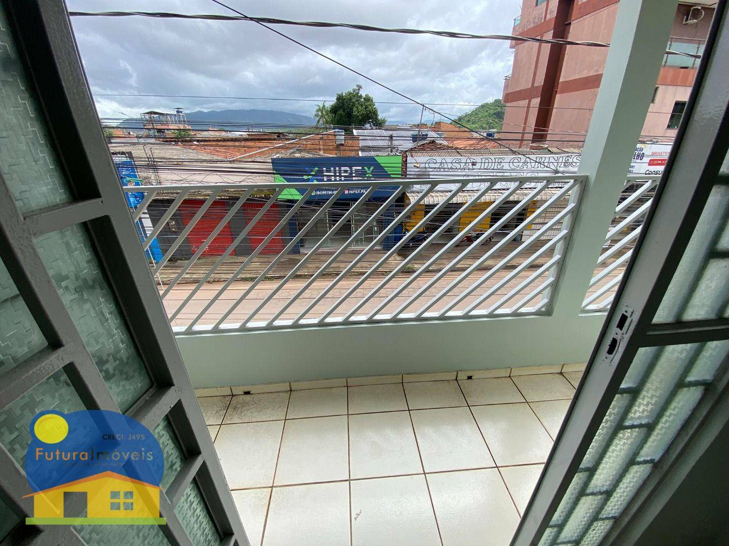 Casa para alugar com 2 quartos, 150m² - Foto 14