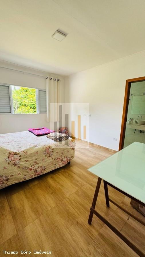 Casa à venda com 3 quartos, 250m² - Foto 13