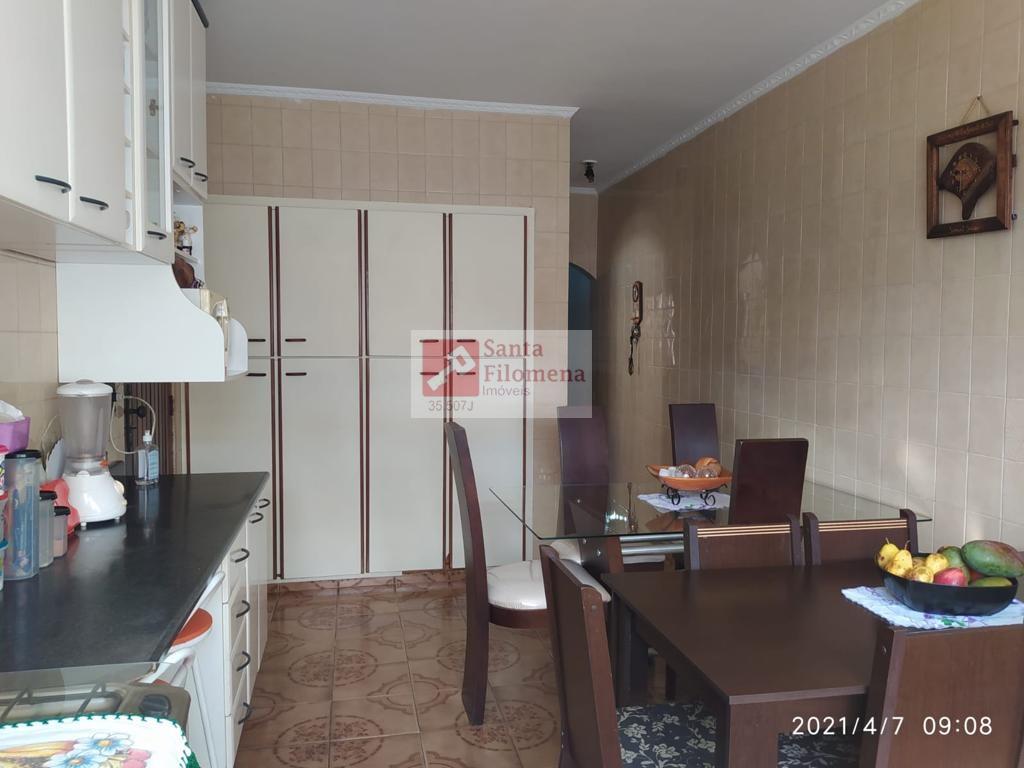 Sobrado à venda com 3 quartos, 241m² - Foto 9