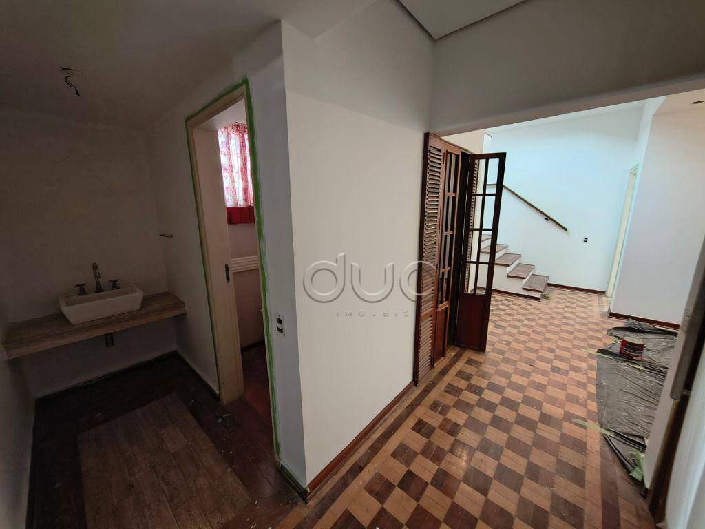 Casa para alugar com 4 quartos, 246m² - Foto 6