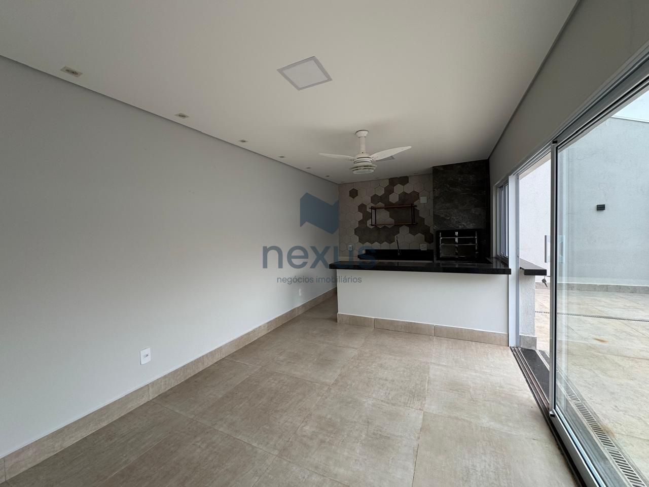 Casa à venda com 3 quartos, 312m² - Foto 23
