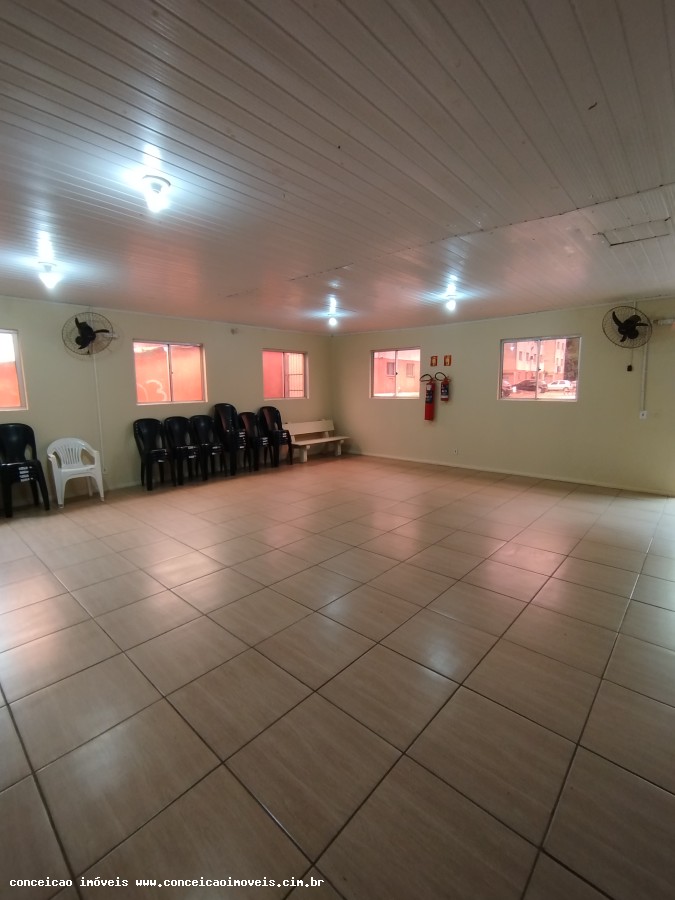 Apartamento à venda com 2 quartos, 42m² - Foto 12
