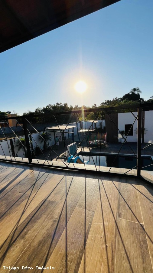 Casa à venda com 4 quartos, 650m² - Foto 24