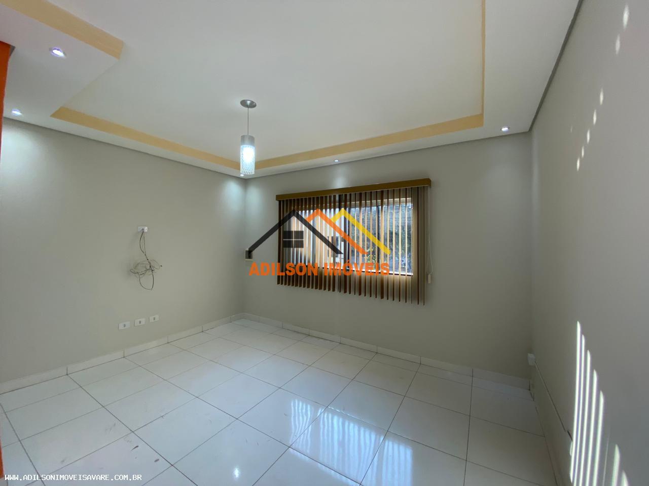 Casa à venda com 3 quartos, 140m² - Foto 4