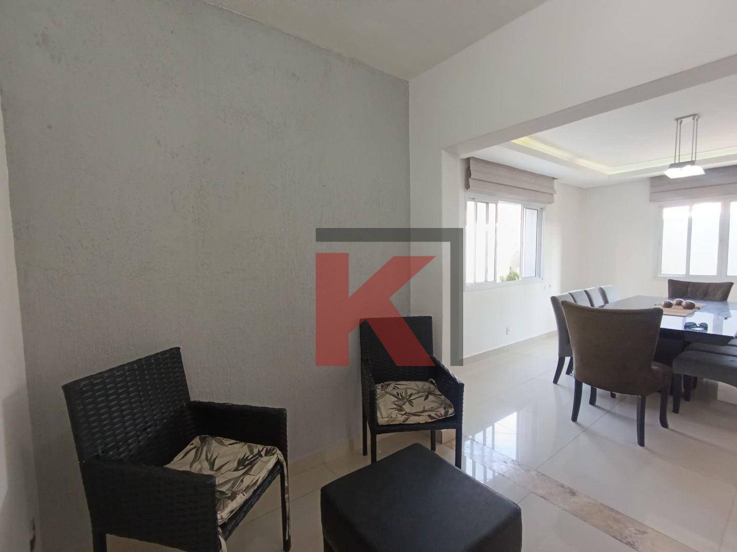 Casa à venda com 4 quartos, 237m² - Foto 8