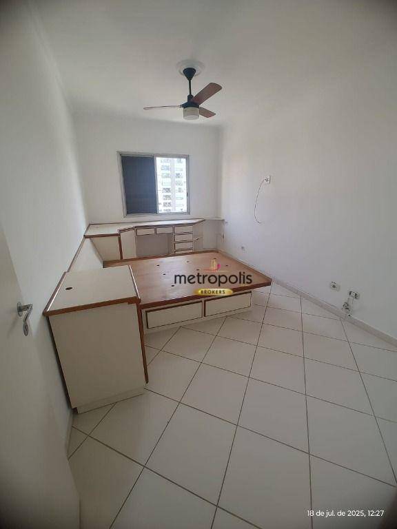 Apartamento para alugar com 2 quartos, 100m² - Foto 9