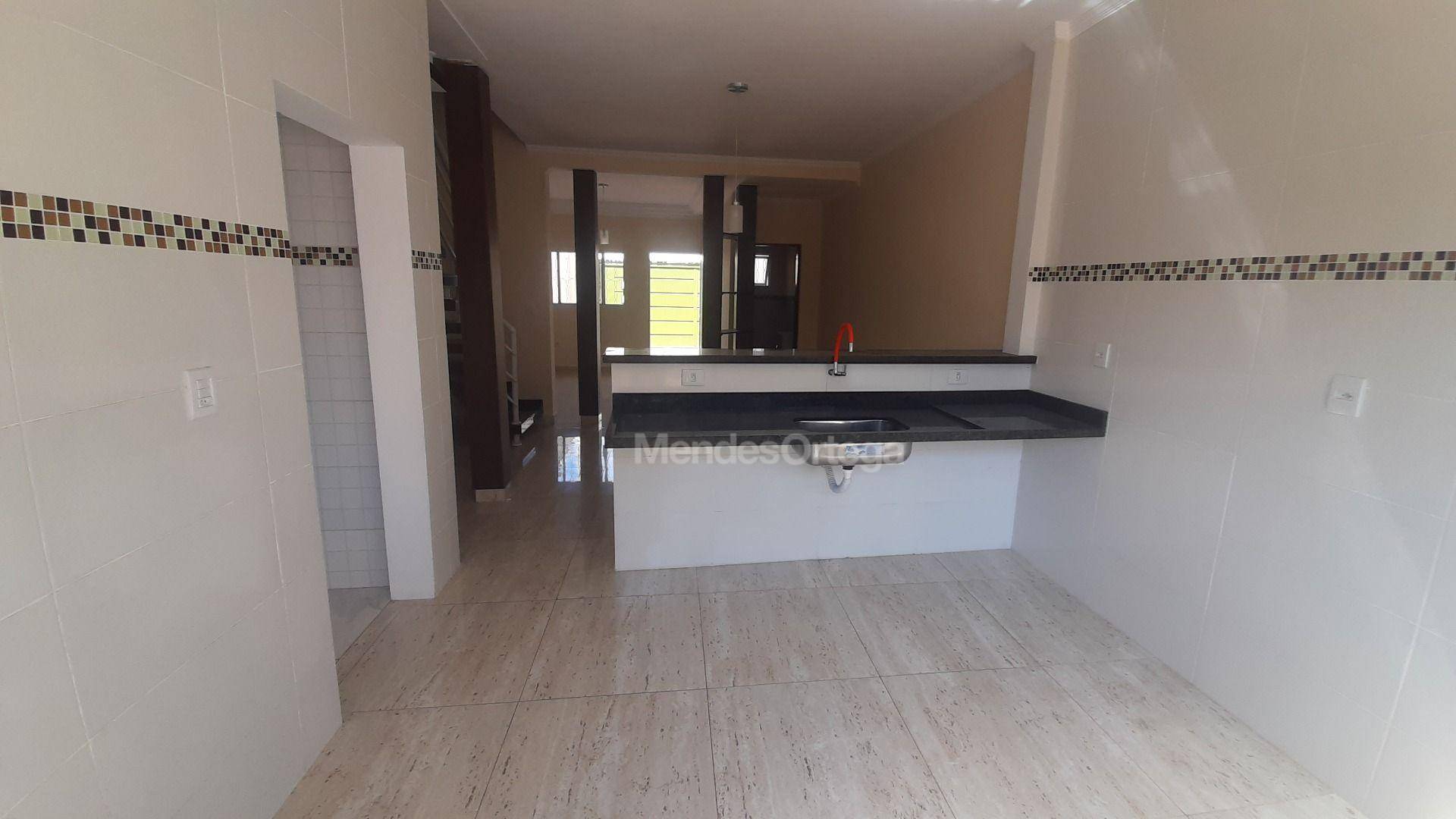Casa à venda com 2 quartos, 112m² - Foto 8