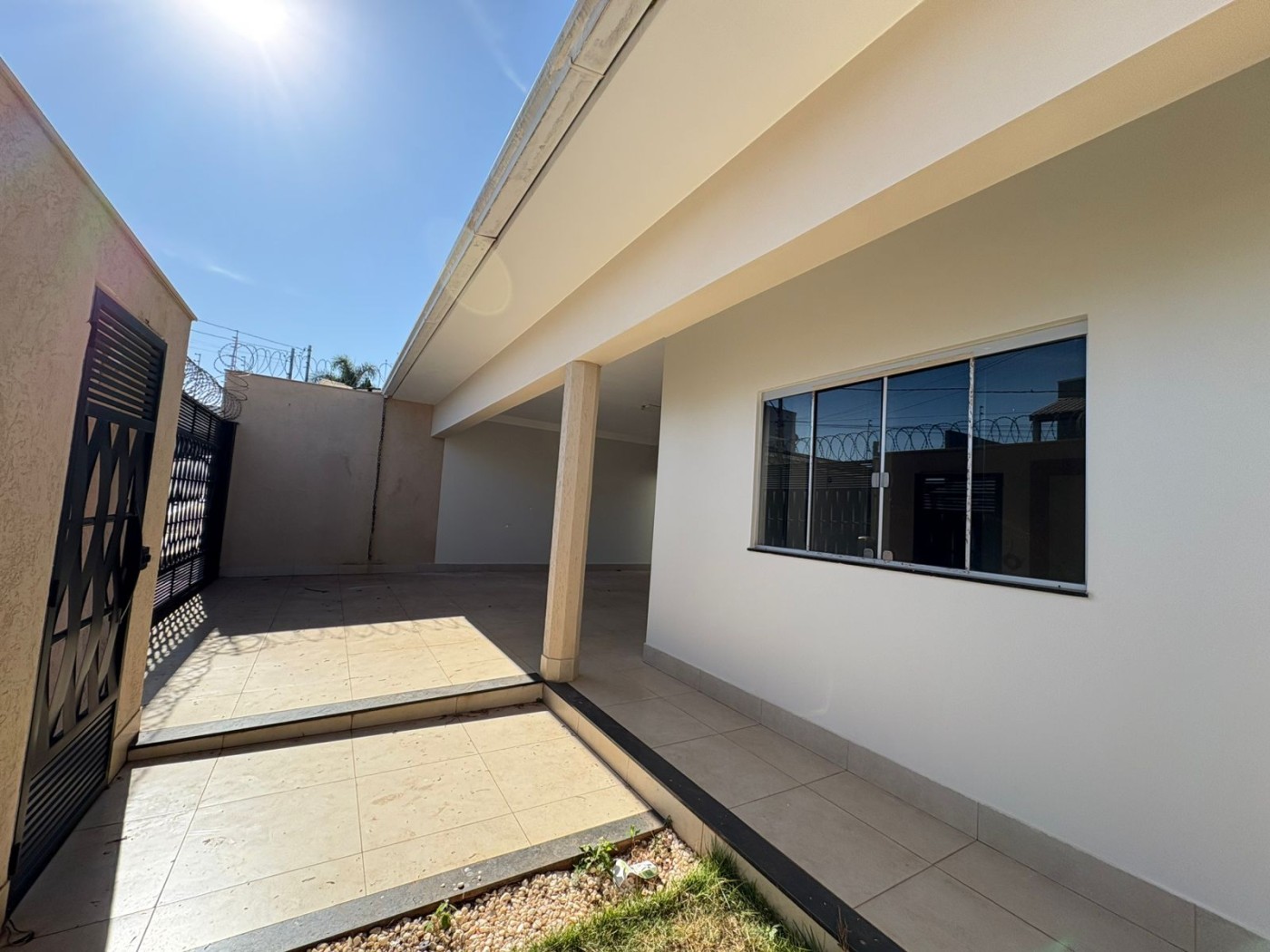 Casa à venda com 3 quartos, 191m² - Foto 3