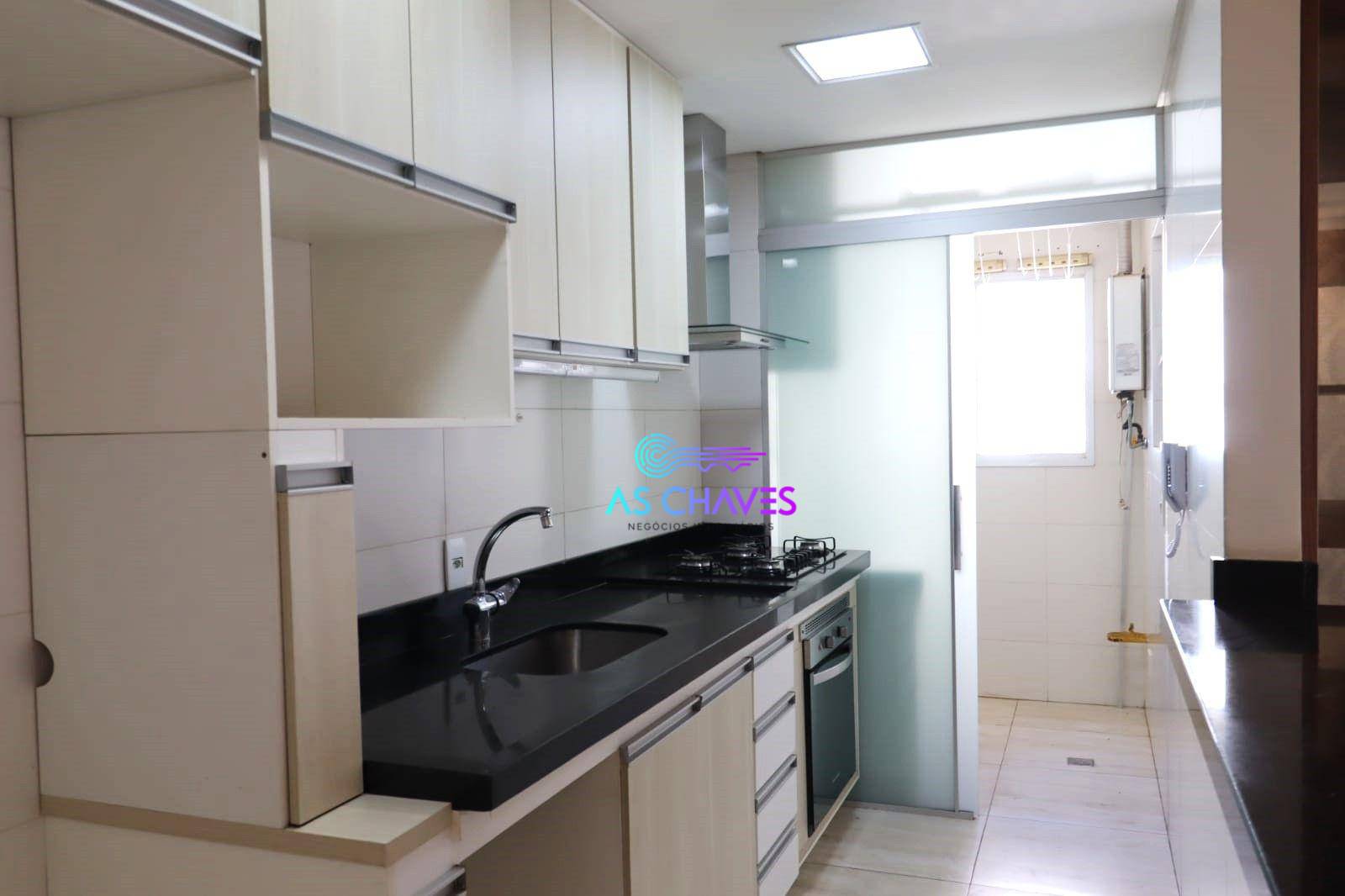 Apartamento à venda com 3 quartos, 83m² - Foto 7