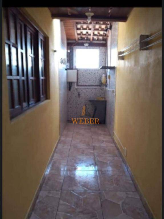 Sobrado à venda com 2 quartos, 220m² - Foto 10