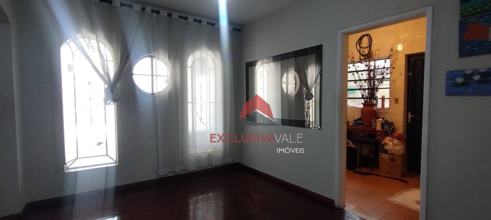 Casa à venda com 5 quartos, 290m² - Foto 6