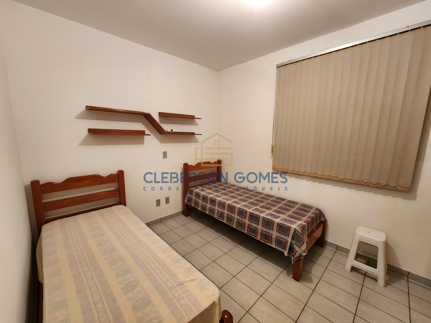 Apartamento à venda com 2 quartos, 75m² - Foto 6
