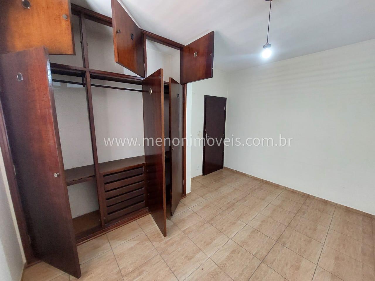 Casa à venda com 3 quartos, 182m² - Foto 8