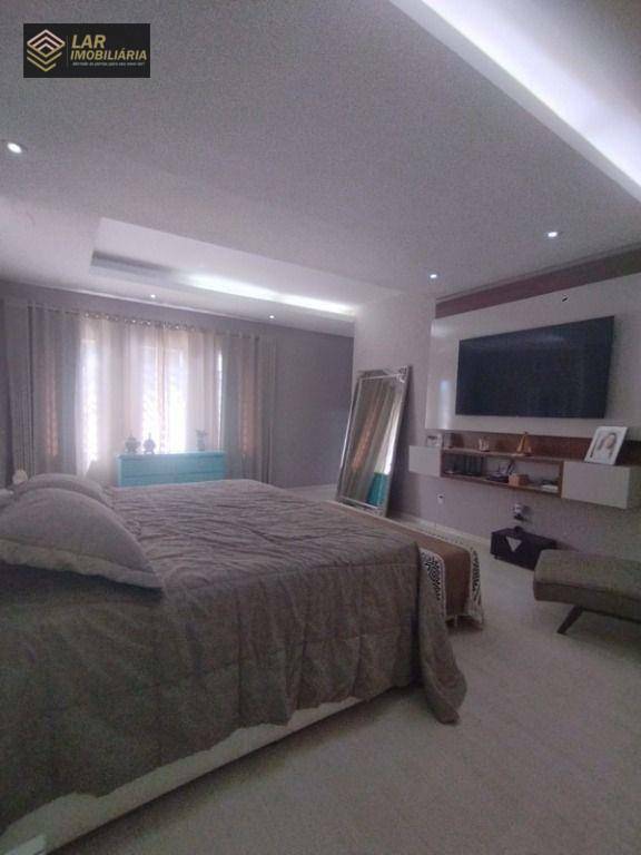 Casa à venda com 3 quartos, 300m² - Foto 23